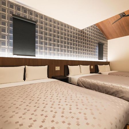 Grand Base Hakata Gofuku Aparthotel Fukuoka  Buitenkant foto