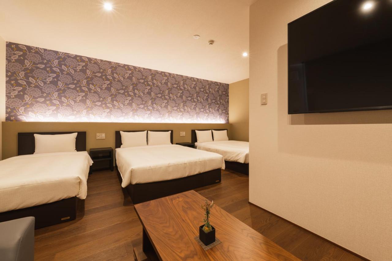 Grand Base Hakata Gofuku Aparthotel Fukuoka  Buitenkant foto