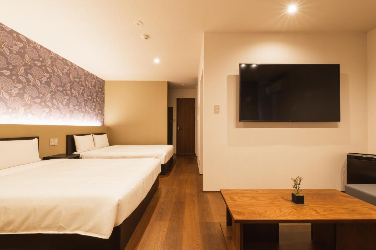 Grand Base Hakata Gofuku Aparthotel Fukuoka  Buitenkant foto