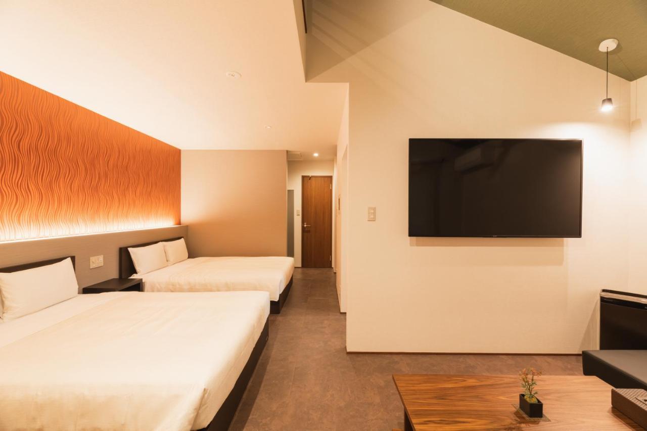 Grand Base Hakata Gofuku Aparthotel Fukuoka  Buitenkant foto