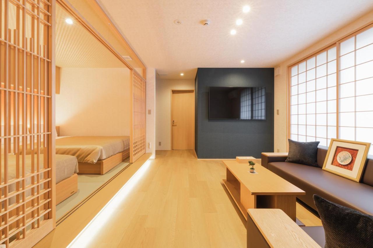 Grand Base Hakata Gofuku Aparthotel Fukuoka  Buitenkant foto