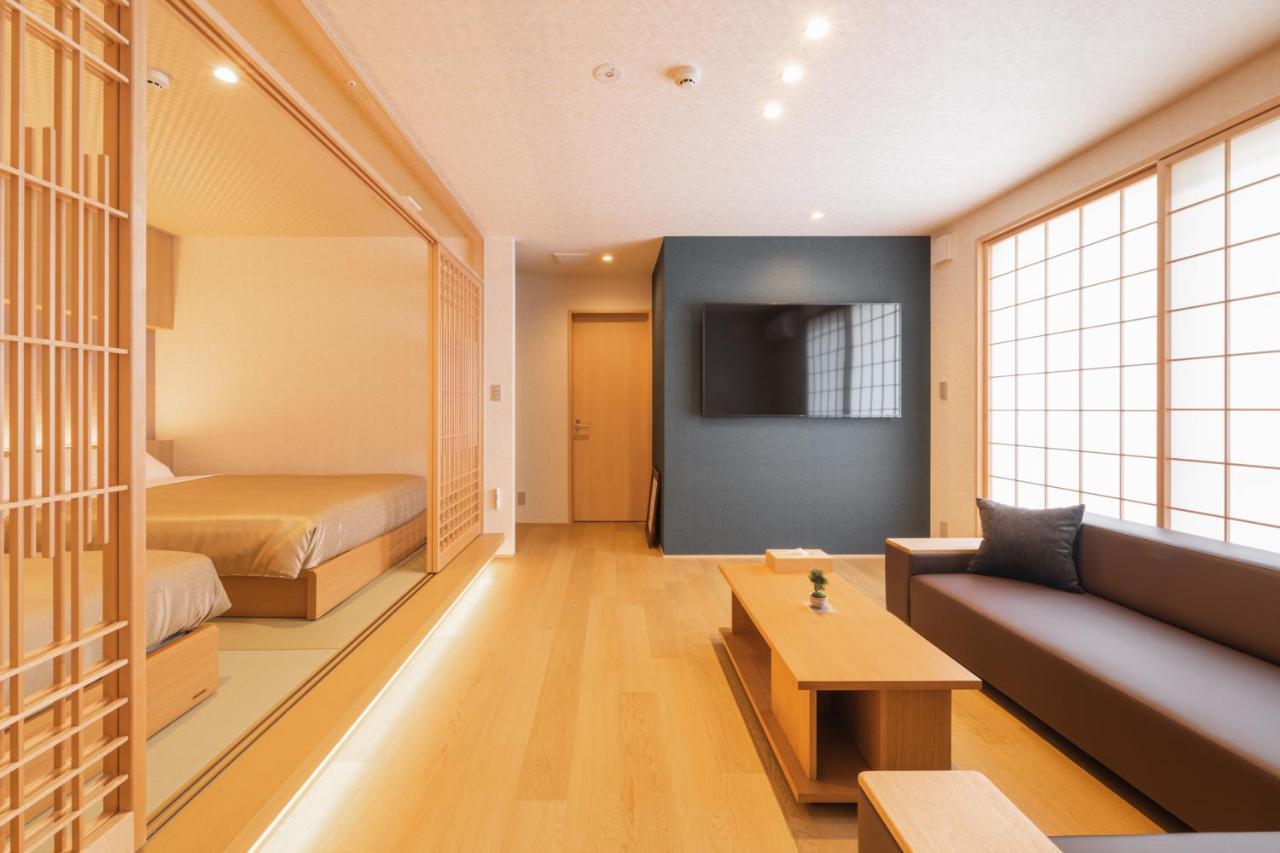 Grand Base Hakata Gofuku Aparthotel Fukuoka  Buitenkant foto