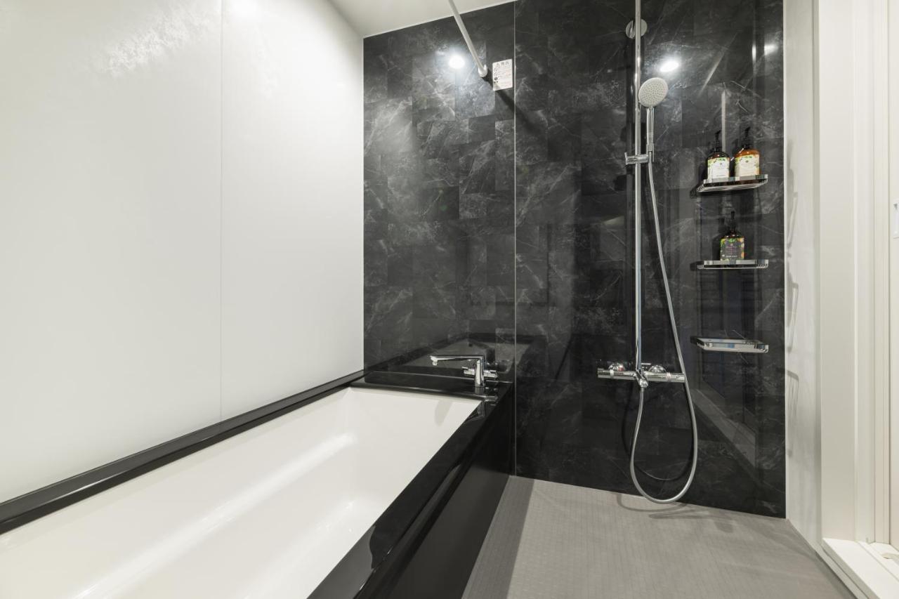 Grand Base Hakata Gofuku Aparthotel Fukuoka  Buitenkant foto